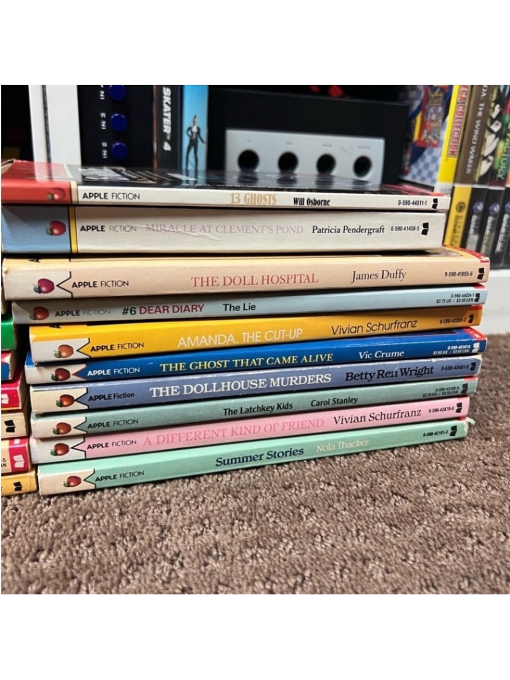 Assorted Vintage Young Adult Paperback Book Lot - Multicolor Covers - Picture 7 of 8